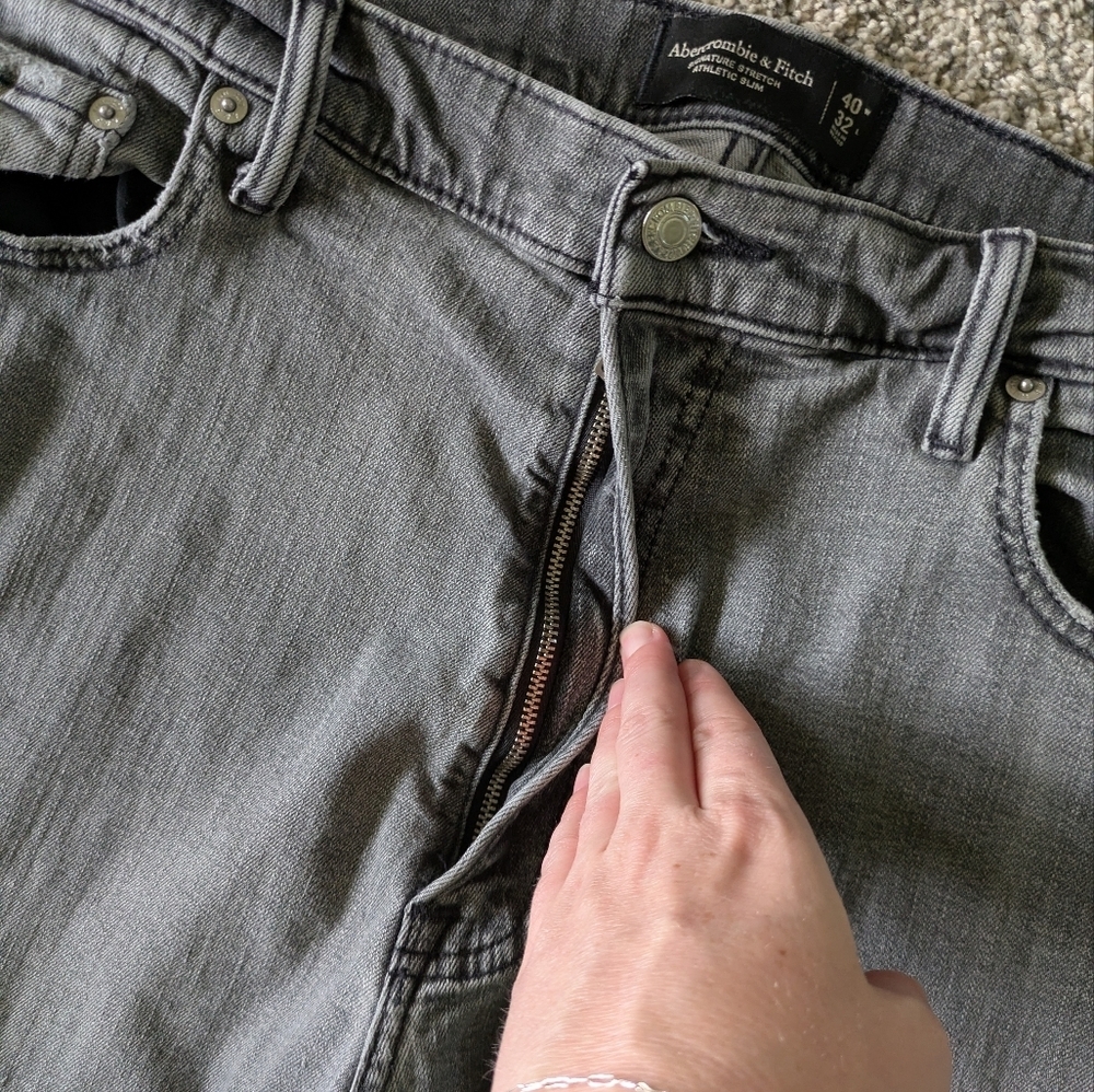 Abercrombie Athletic Slim Jeans - Picture 3 of 8